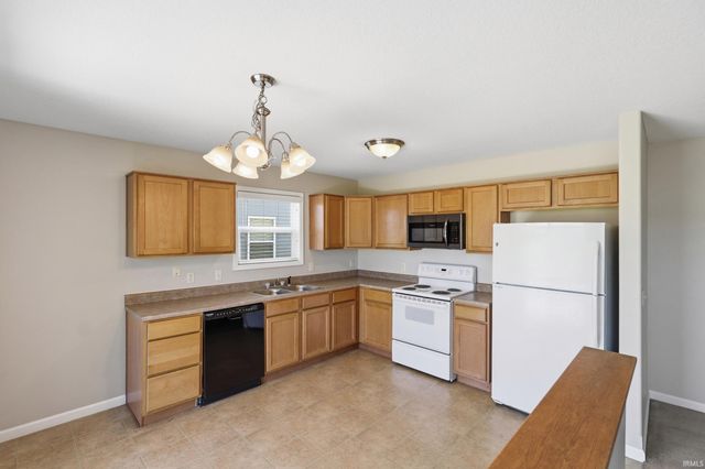 4009 Nadina Cove, Fort Wayne, IN 46815