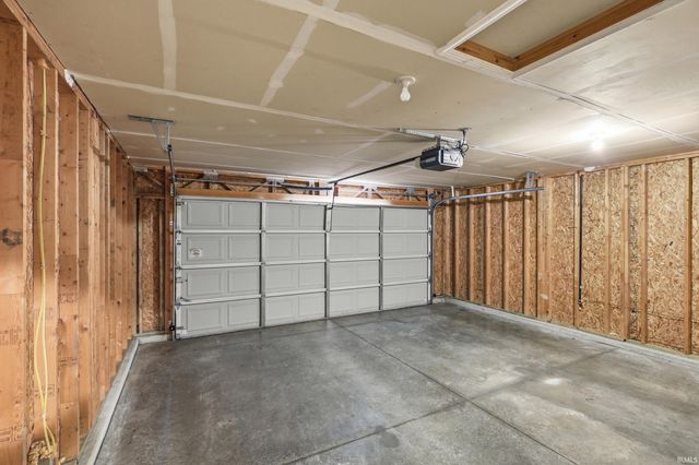 4009 Nadina Cove, Fort Wayne, IN 46815