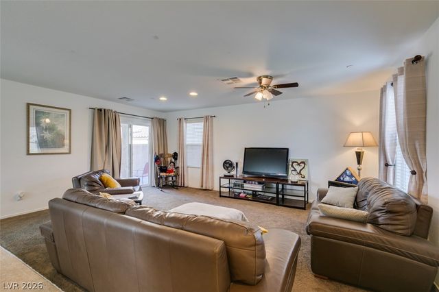 1029 Spotted Saddle Street, Henderson, NV 89015