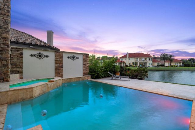 1011 Williams Lake Drive, Richmond, TX 77469