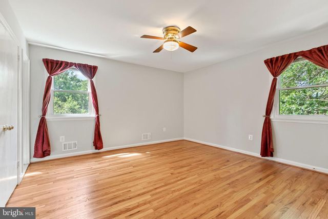 2209 COFFEEWOOD CT, Silver Spring, MD 20906