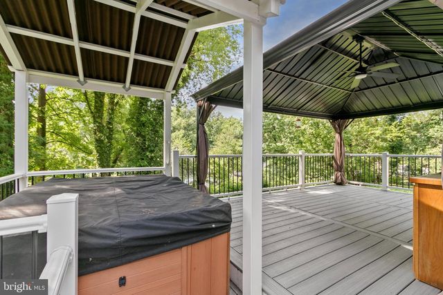 2209 COFFEEWOOD CT, Silver Spring, MD 20906
