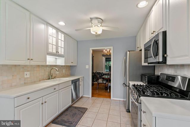 2209 COFFEEWOOD CT, Silver Spring, MD 20906