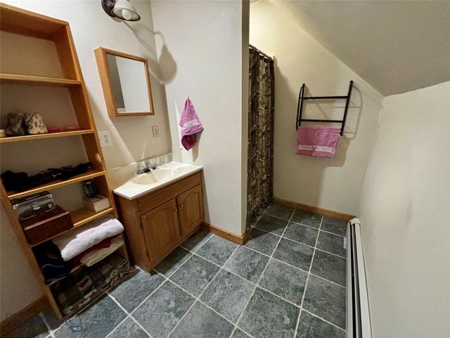 105 Jefferson Street, Sheridan, MT 59749