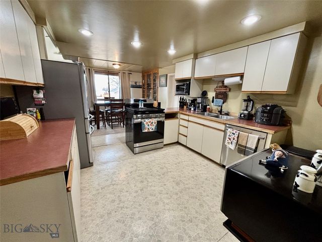 105 Jefferson Street, Sheridan, MT 59749