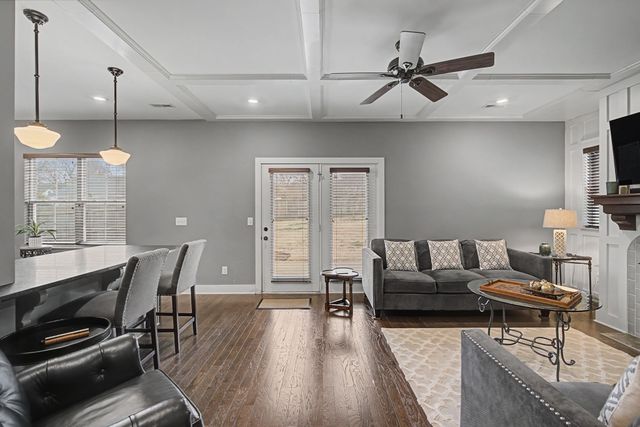 420 Anderson Ln, Madison, TN 37115