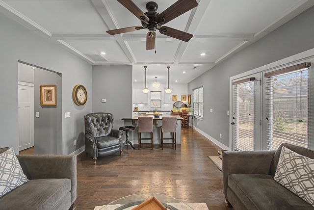 420 Anderson Ln, Madison, TN 37115