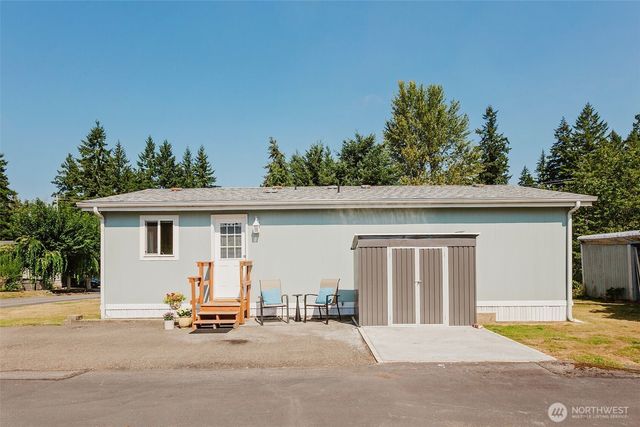 512 SW Berry Lake Road #26, Port Orchard, WA 98366