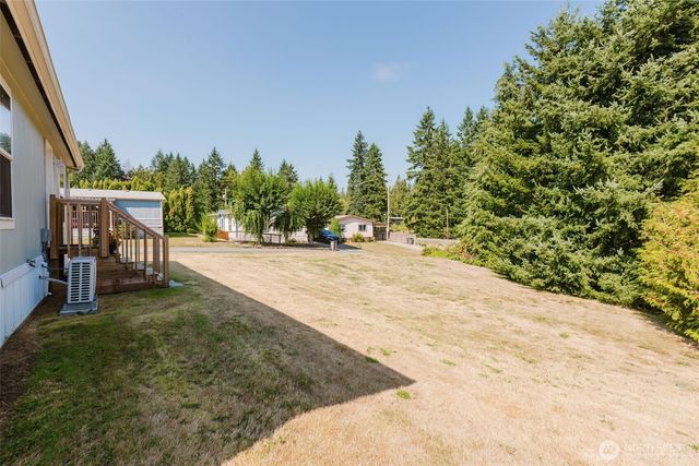 512 SW Berry Lake Road #26, Port Orchard, WA 98366