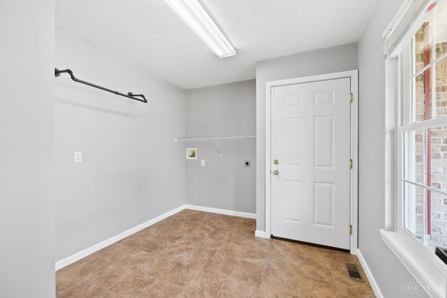 3737 Waterstone, Batavia Twp, OH 45102