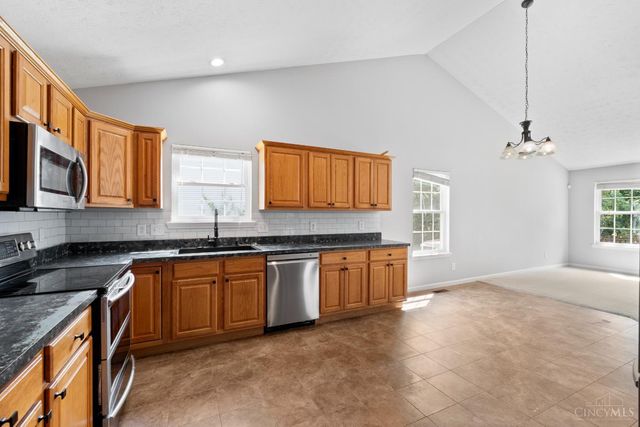 3737 Waterstone, Batavia Twp, OH 45102