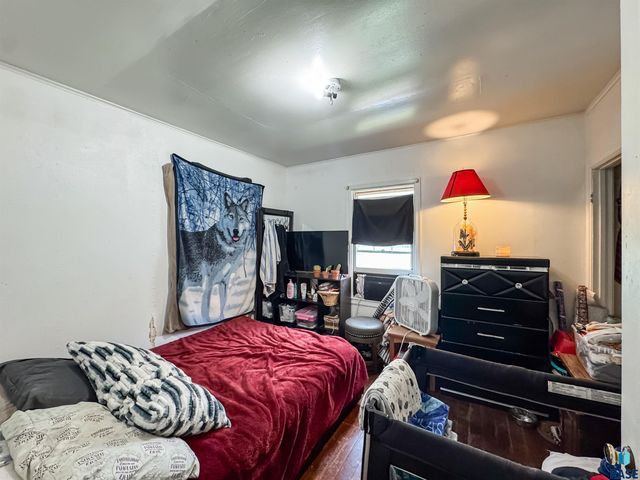 1013 N Kiwanis Ave Avenue, Sioux Falls, SD 57104