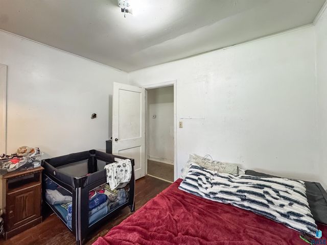1013 N Kiwanis Ave Avenue, Sioux Falls, SD 57104