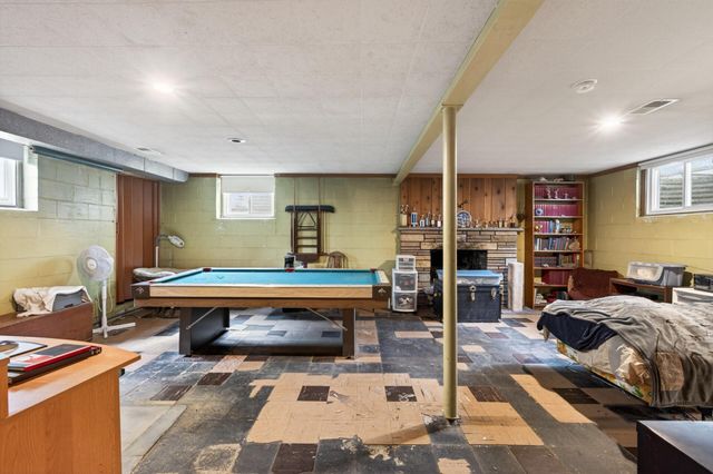 3104 Mildred Drive, Roseville, MN 55113