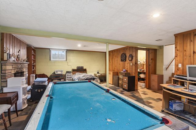 3104 Mildred Drive, Roseville, MN 55113