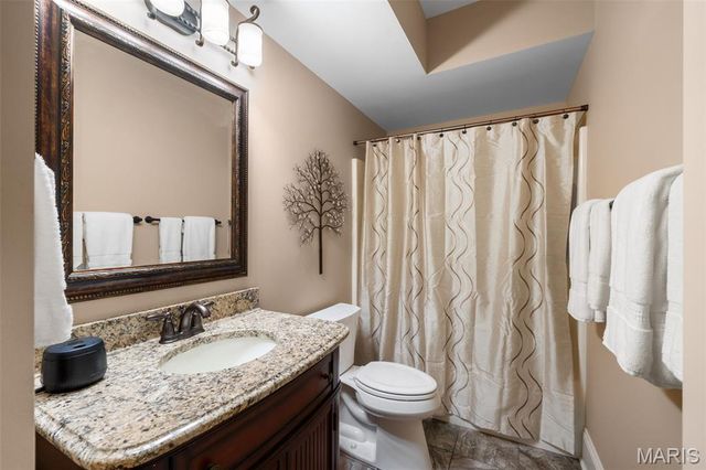 4252 Napa View Lane, St Charles, MO 63304