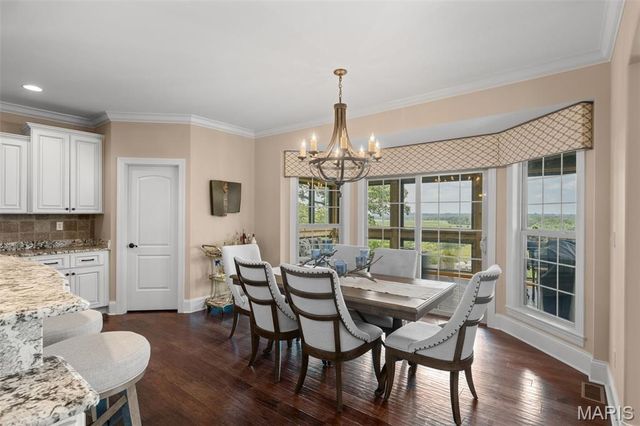 4252 Napa View Lane, St Charles, MO 63304
