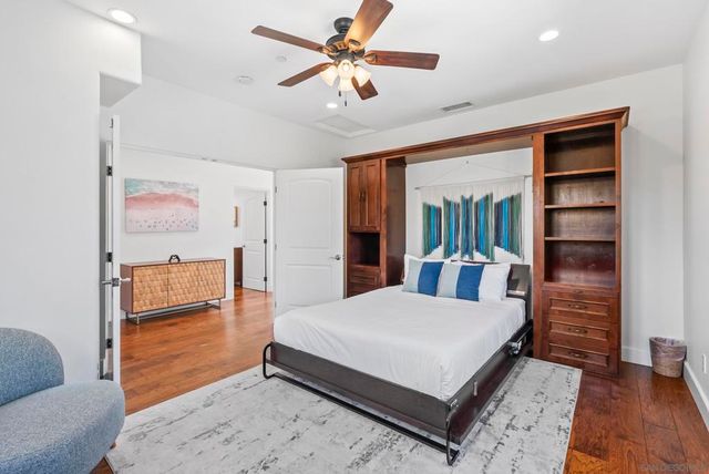5622 Taft, La Jolla, CA 92037