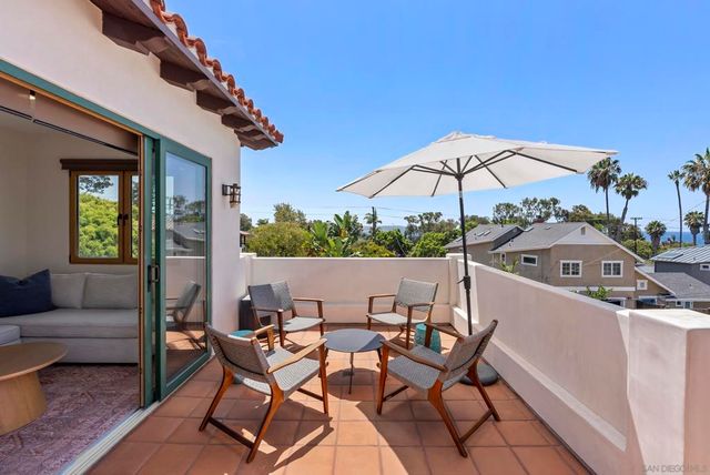 5622 Taft, La Jolla, CA 92037