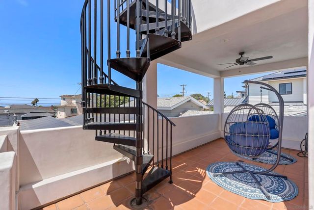 5622 Taft, La Jolla, CA 92037