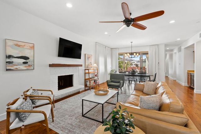 5622 Taft, La Jolla, CA 92037