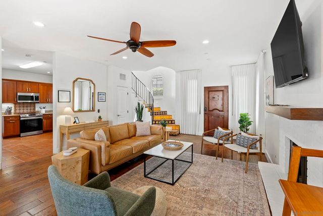 5622 Taft, La Jolla, CA 92037