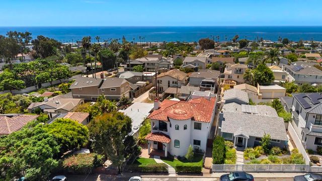 5622 Taft, La Jolla, CA 92037