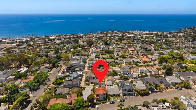 5622 Taft, La Jolla, CA 92037