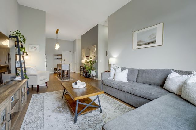 601 Sylvan Heights Way Apt 204, Nashville, TN 37209