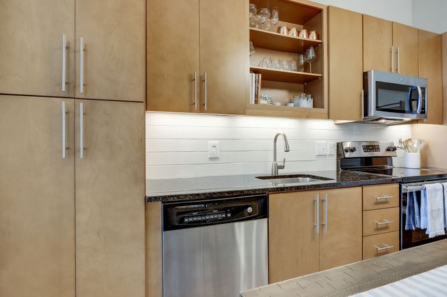 601 Sylvan Heights Way Apt 204, Nashville, TN 37209