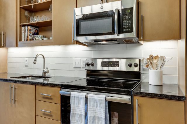 601 Sylvan Heights Way Apt 204, Nashville, TN 37209