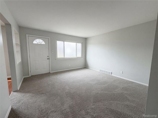 436 Cleveland Avenue, Lincoln Park, MI 48146