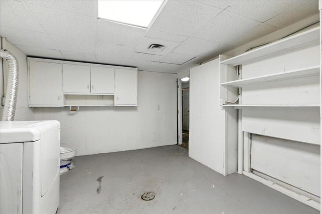 427 FLEMING Avenue, Council Bluffs, IA 51503