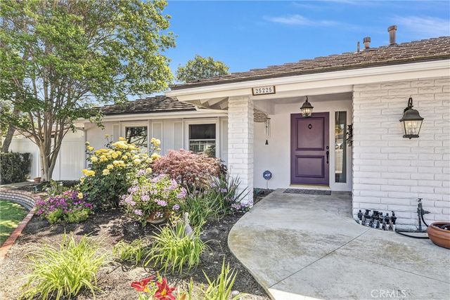 25225 Terreno, Mission Viejo, CA 92691