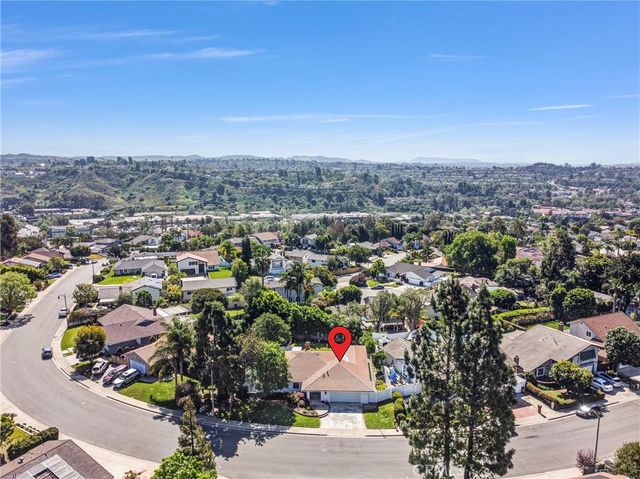 25225 Terreno, Mission Viejo, CA 92691