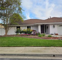 25225 Terreno, Mission Viejo, CA 92691