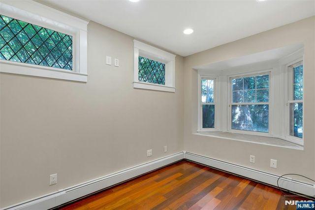 65 Merrison Street, Teaneck, NJ 07666