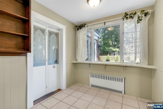 65 Merrison Street, Teaneck, NJ 07666