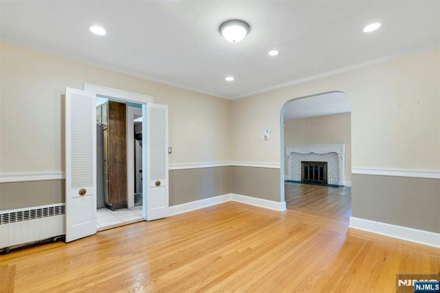 65 Merrison Street, Teaneck, NJ 07666