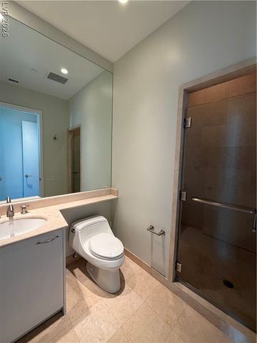 2777 Paradise Road 205, Las Vegas, NV 89109