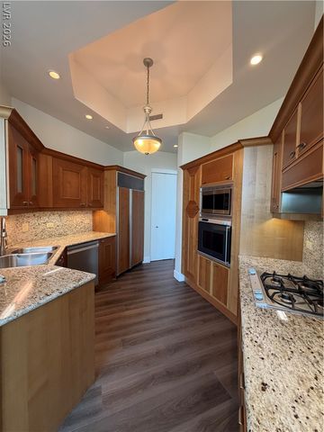 2777 Paradise Road 205, Las Vegas, NV 89109