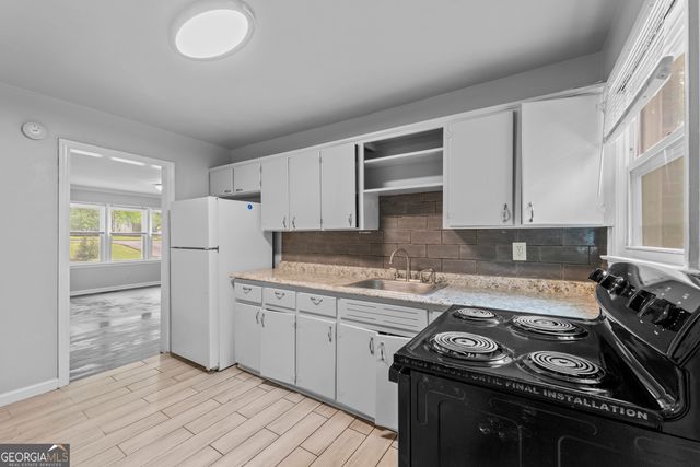 147 Burnside Street, Jonesboro, GA 30236