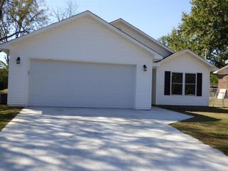 329 Lance Circle, Hot Springs, AR 71901