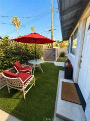 20737 Tiara Street, Woodland Hills, CA 91367