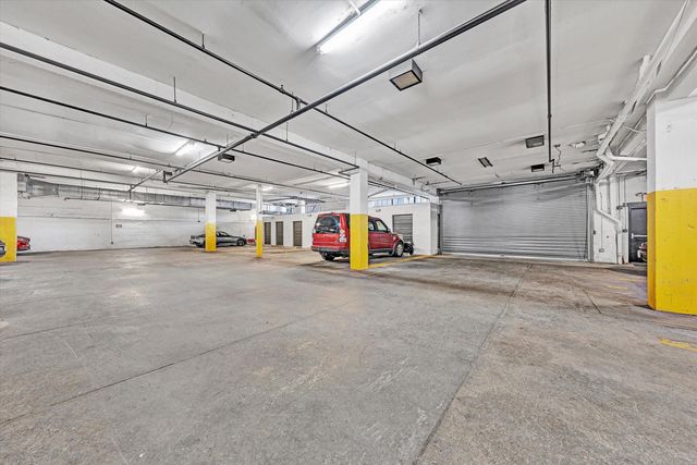 319 Campbell Ave SW Apt 206, Roanoke, VA 24016