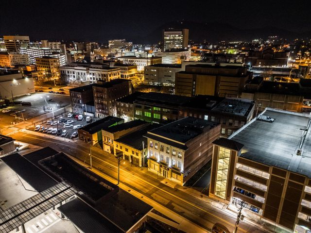 319 Campbell Ave SW Apt 206, Roanoke, VA 24016