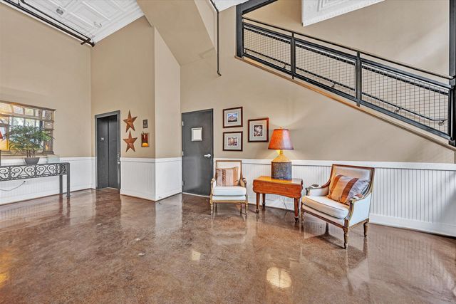 319 Campbell Ave SW Apt 206, Roanoke, VA 24016