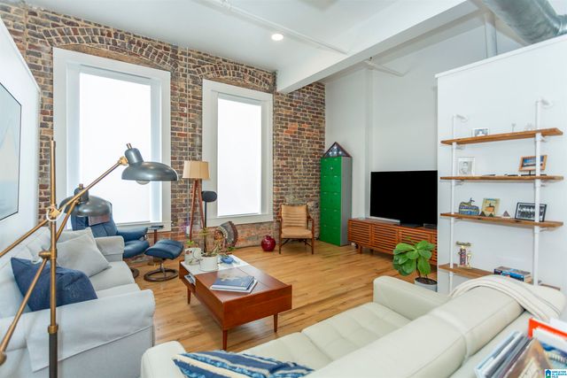 300 20th St N Apt 208, Birmingham, AL 35203