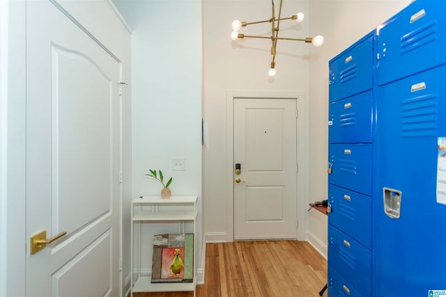 300 20th St N Apt 208, Birmingham, AL 35203