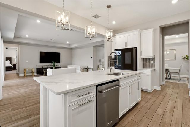 7204 GREAT EGRET BOULEVARD, Sarasota, FL 34241
